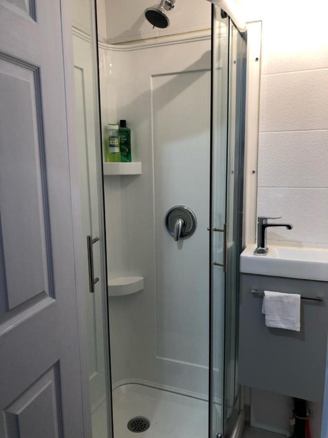 Well Equipped Studio For Non-Smoking Guests Only Citq Зo9467 Longueuil Exterior foto